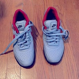 Airmax sneakers Gray and Red